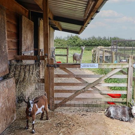 チェスター The Hay Barnヴィラ エクステリア 写真